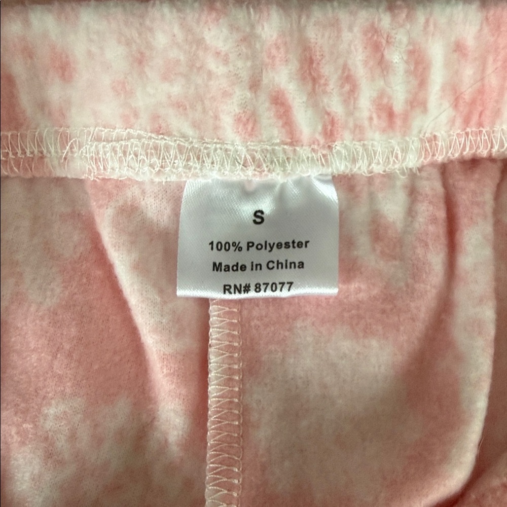 Fuzzy Soft Pink & White Snowflake Pajama Pants~Small - Picture 4 of 6